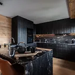 De Luxe 170m², 5 Chambres, Aux Portes, Parking, Wifi - Fr-1-755-31