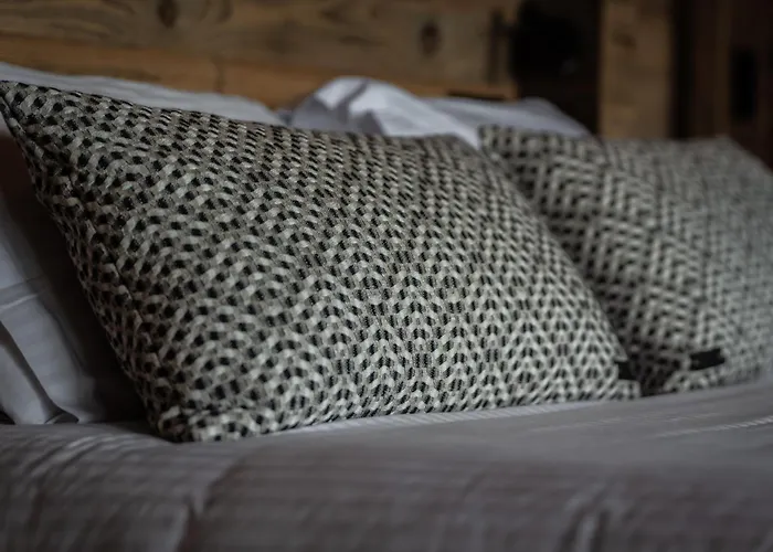 De Luxe 170m², 5 Chambres, Aux Portes, Parking, Wifi - Fr-1-755-31